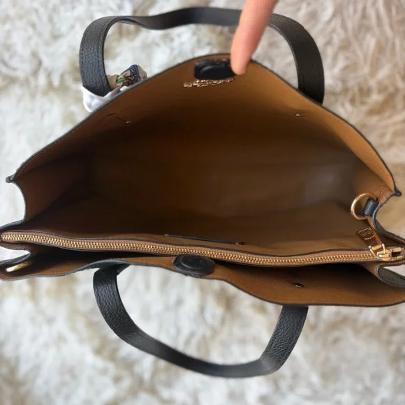 Coach Charlie Carryall Black Pebbled Leather Tote | 25137 | Hangtag | GUC - Picture 8 of 16